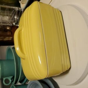1950s HALL USA Ceramic #5064 Westinghouse Yellow Ceramic Loaf Pan w/Lid 8.4”x 5”